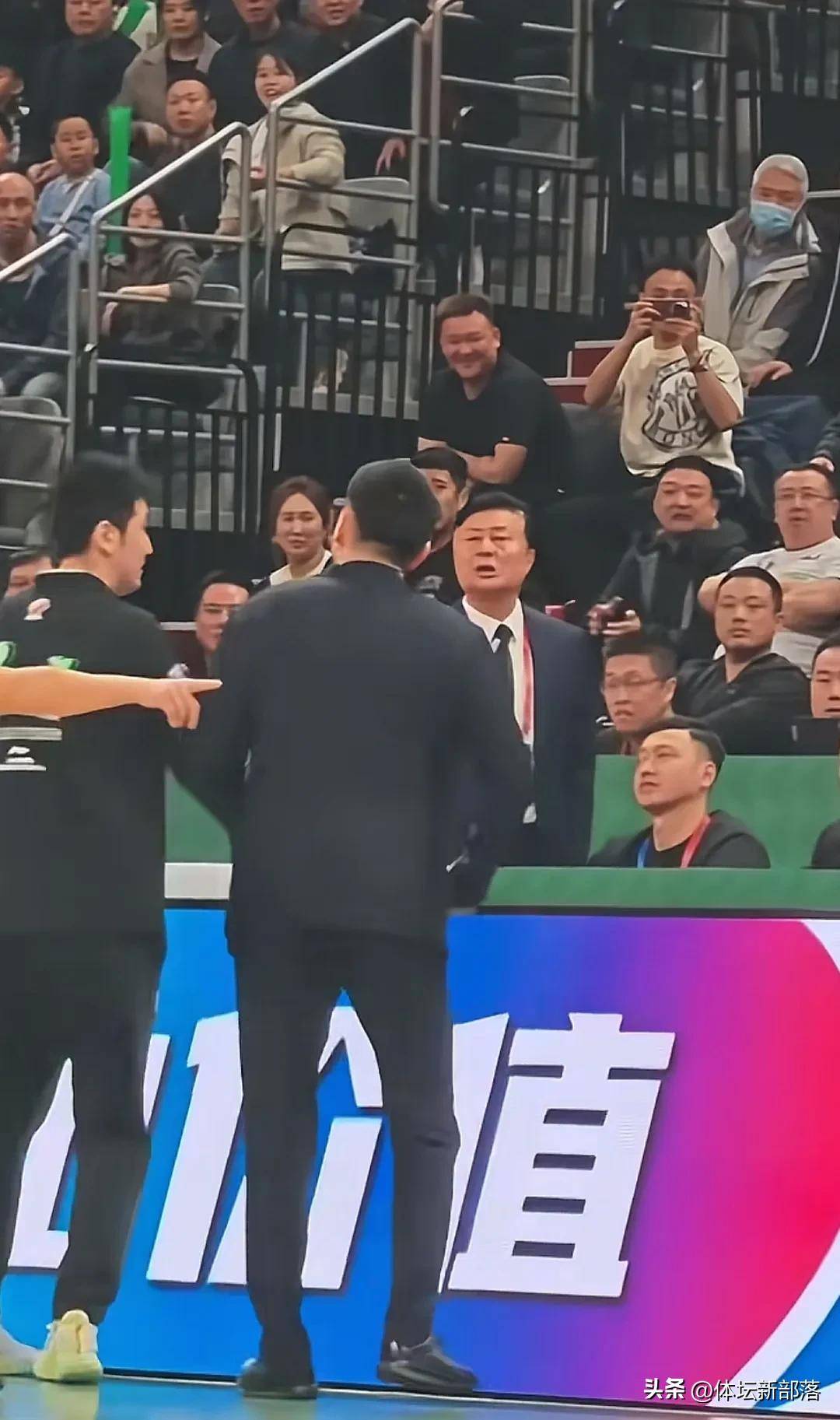 CBA联盟政策调整引发轰动