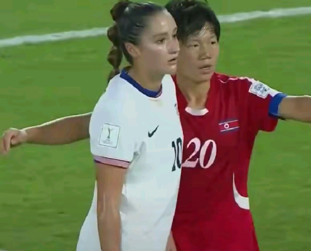 美国女足获胜，成功挺进世界杯半决赛