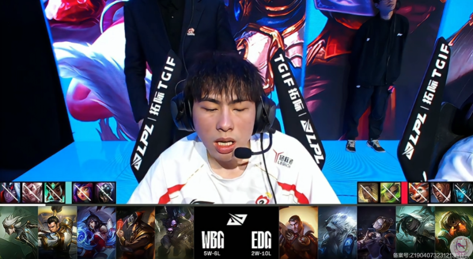 RNG险胜WBG，Chovy操刀奇招英雄翻盘全球总决赛2:0（成都）