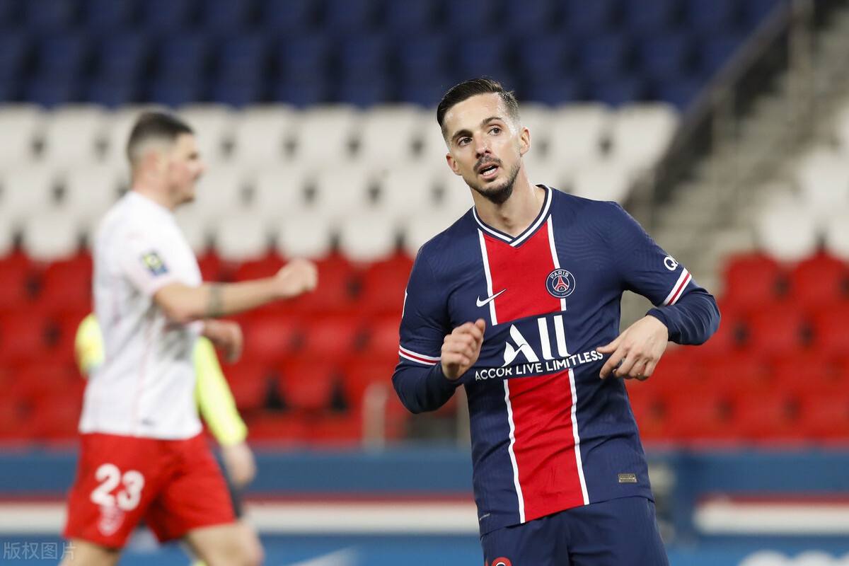 里昂客场大胜，积分榜前进一步的简单介绍