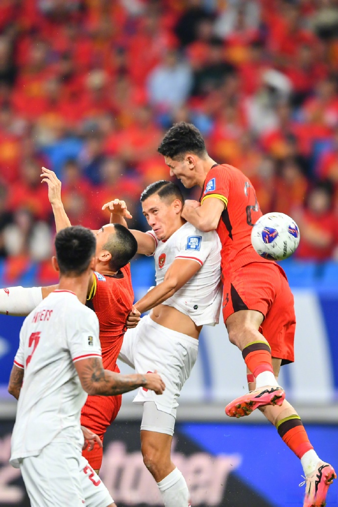 包含印尼队险胜中国队，辛杜点燃赛场的词条