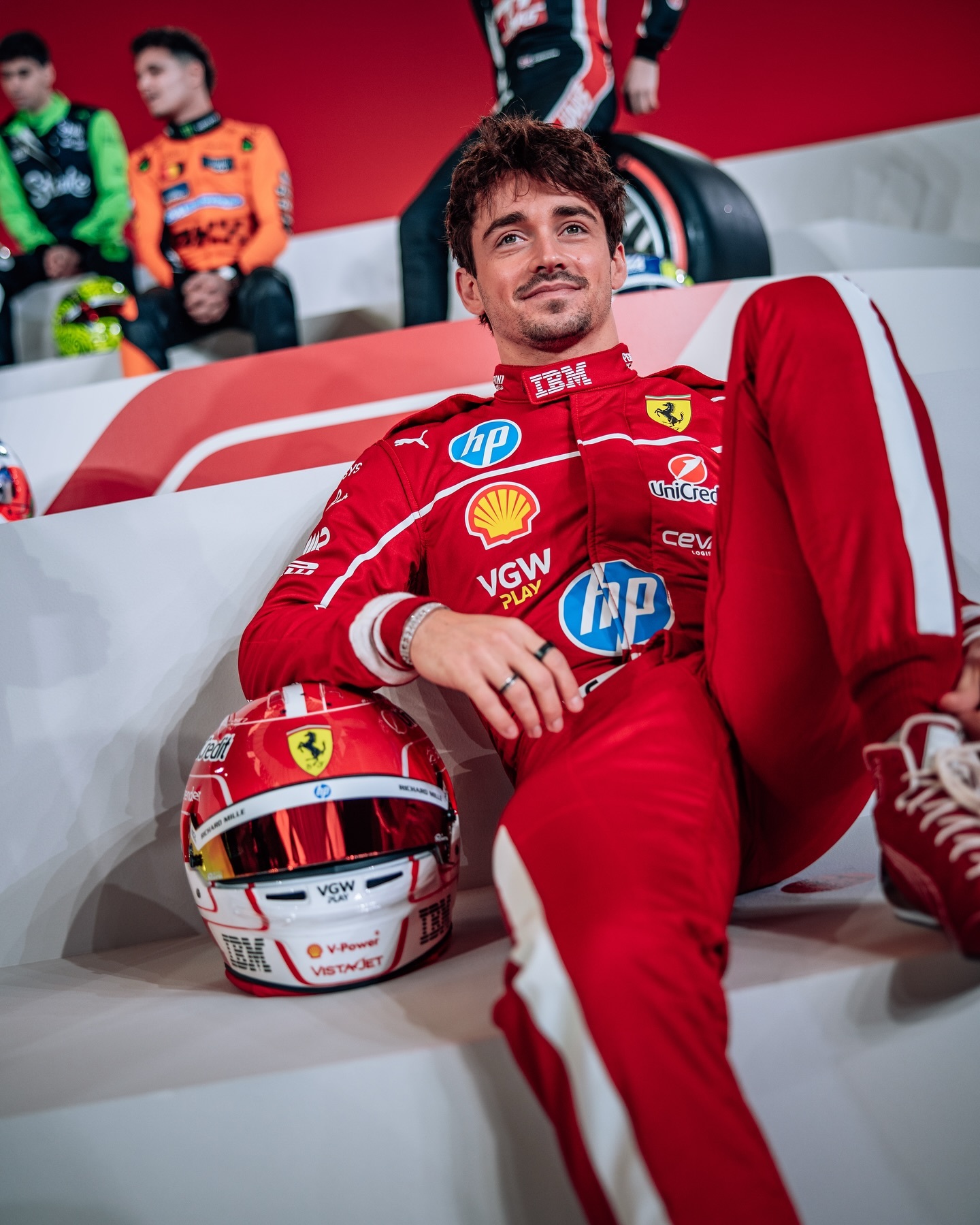 红牛二队翻盘梅赛德斯，勒克莱尔带队取胜